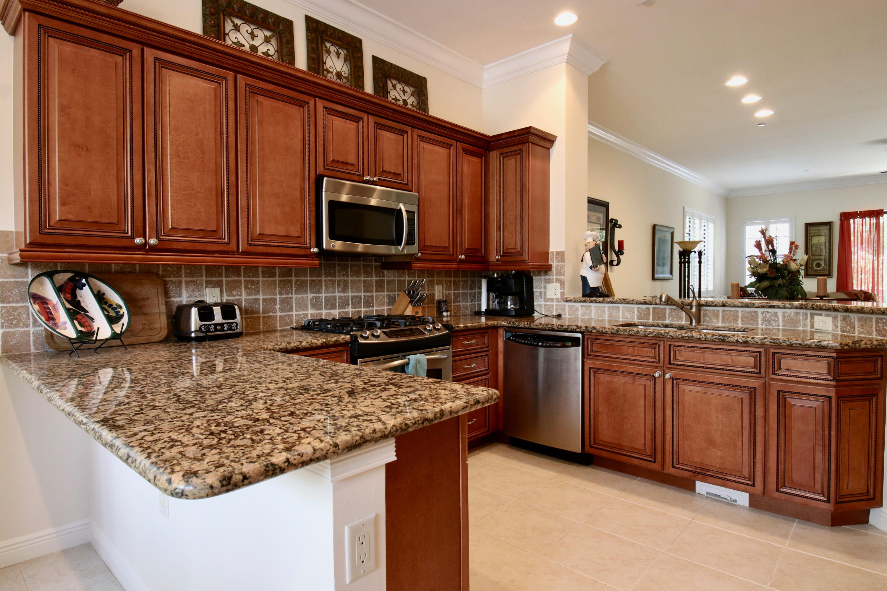 601 Del Sol Circle, Unit 601 Jupiter, FL 33469 - Photo 3 of 34 601 Del Sol Clr, Jupiter HR-15