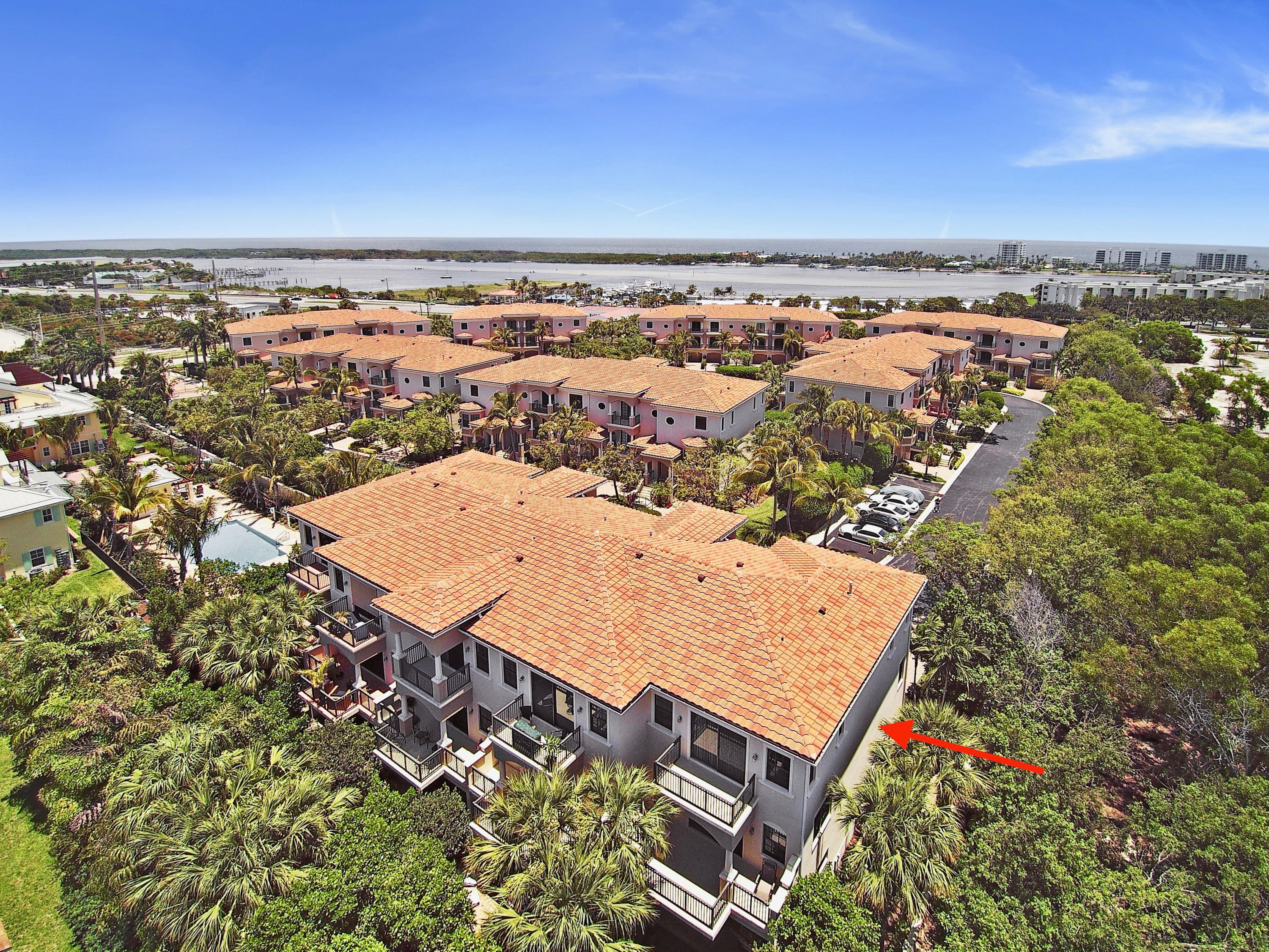 601 Del Sol Circle, Unit 601 Jupiter, FL 33469 - Photo 32 of 34 601 Del Sol Clr, Jupiter HR-31