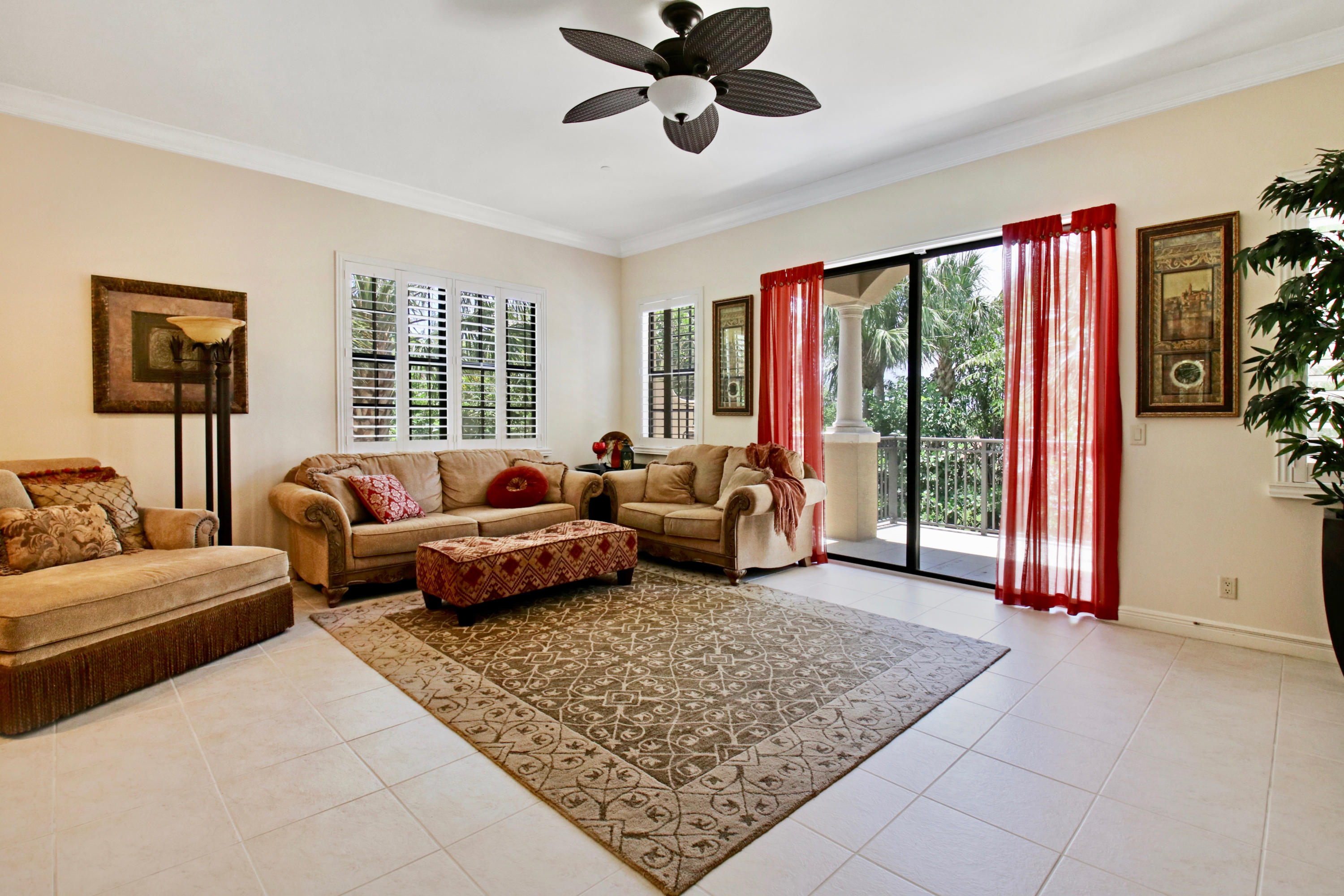 601 Del Sol Circle, Unit 601 Jupiter, FL 33469 - Photo 8 of 34 601 Del Sol Clr, Jupiter HR-6