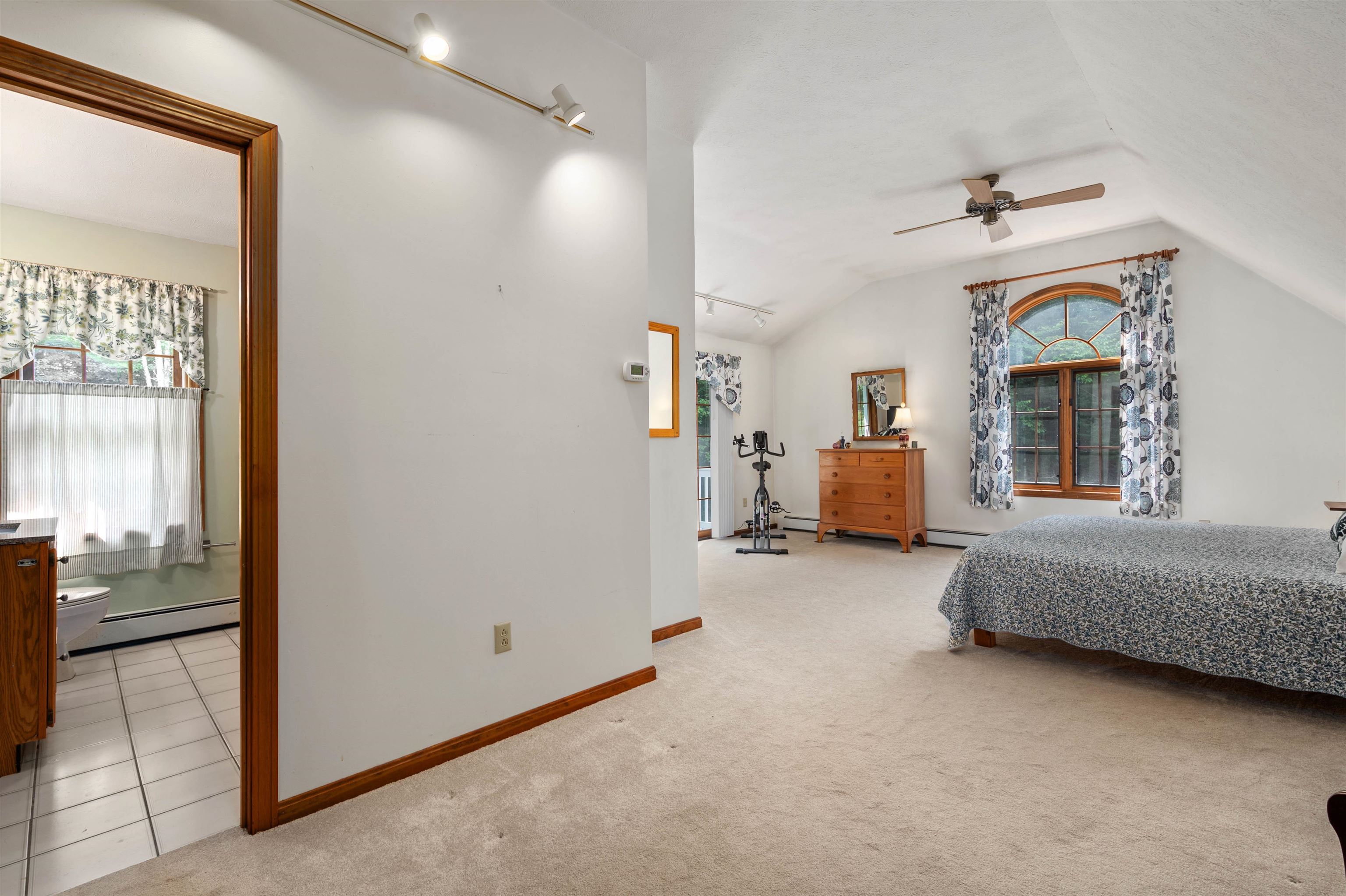 204 Cherry Valley Road Alton, NH 03810 - Photo 15 of 46