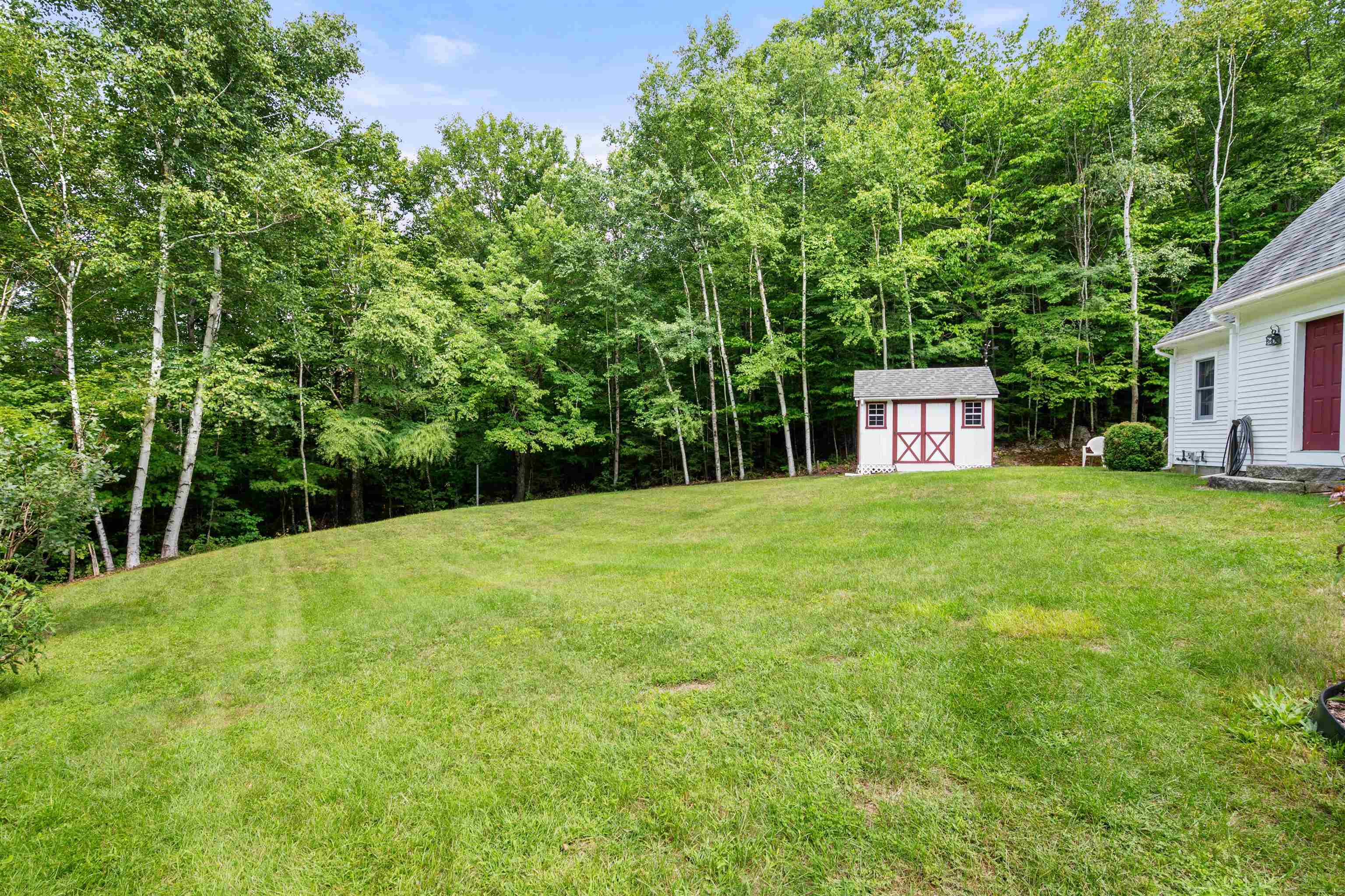 204 Cherry Valley Road Alton, NH 03810 - Photo 29 of 46