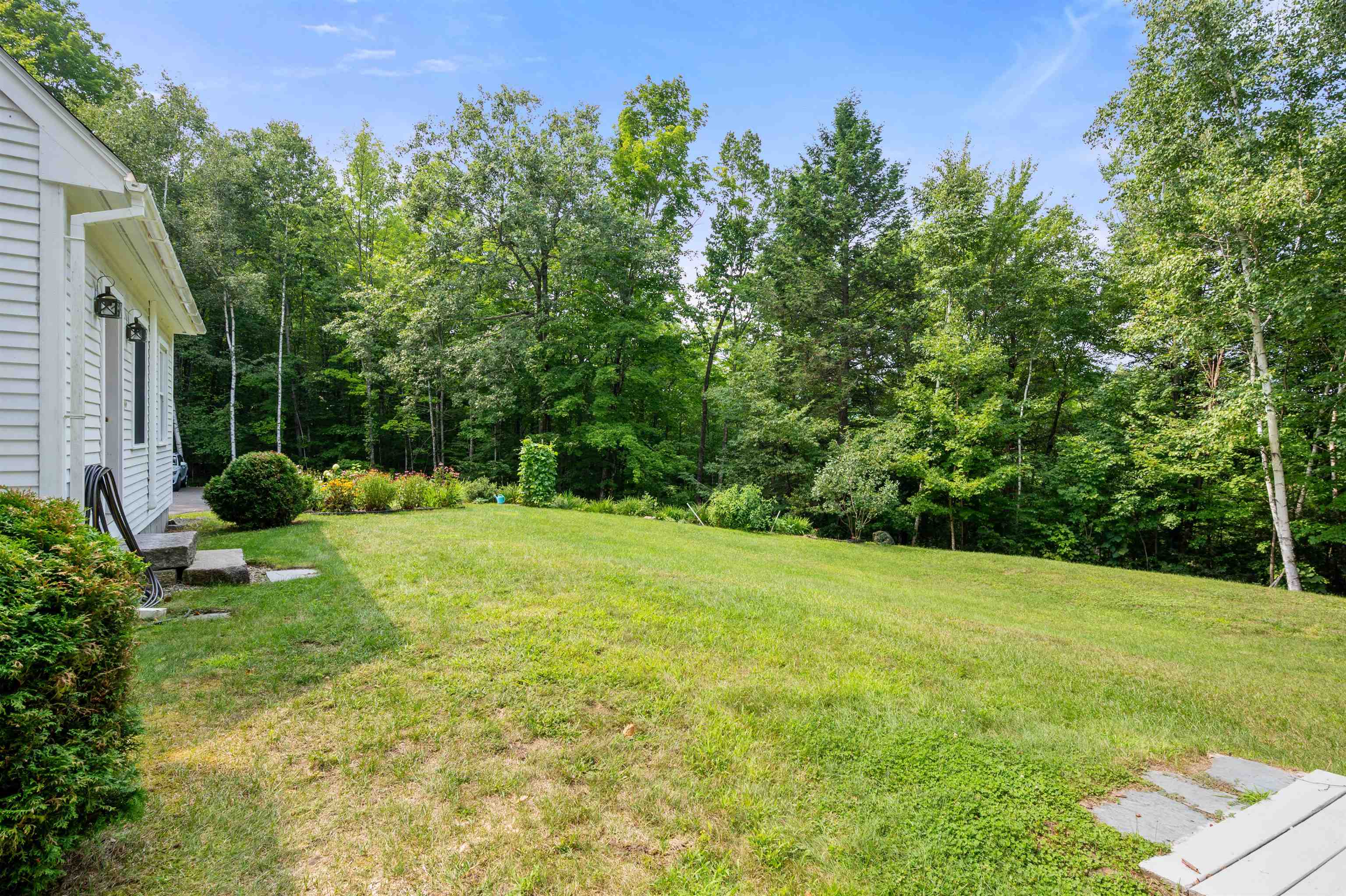 204 Cherry Valley Road Alton, NH 03810 - Photo 33 of 46