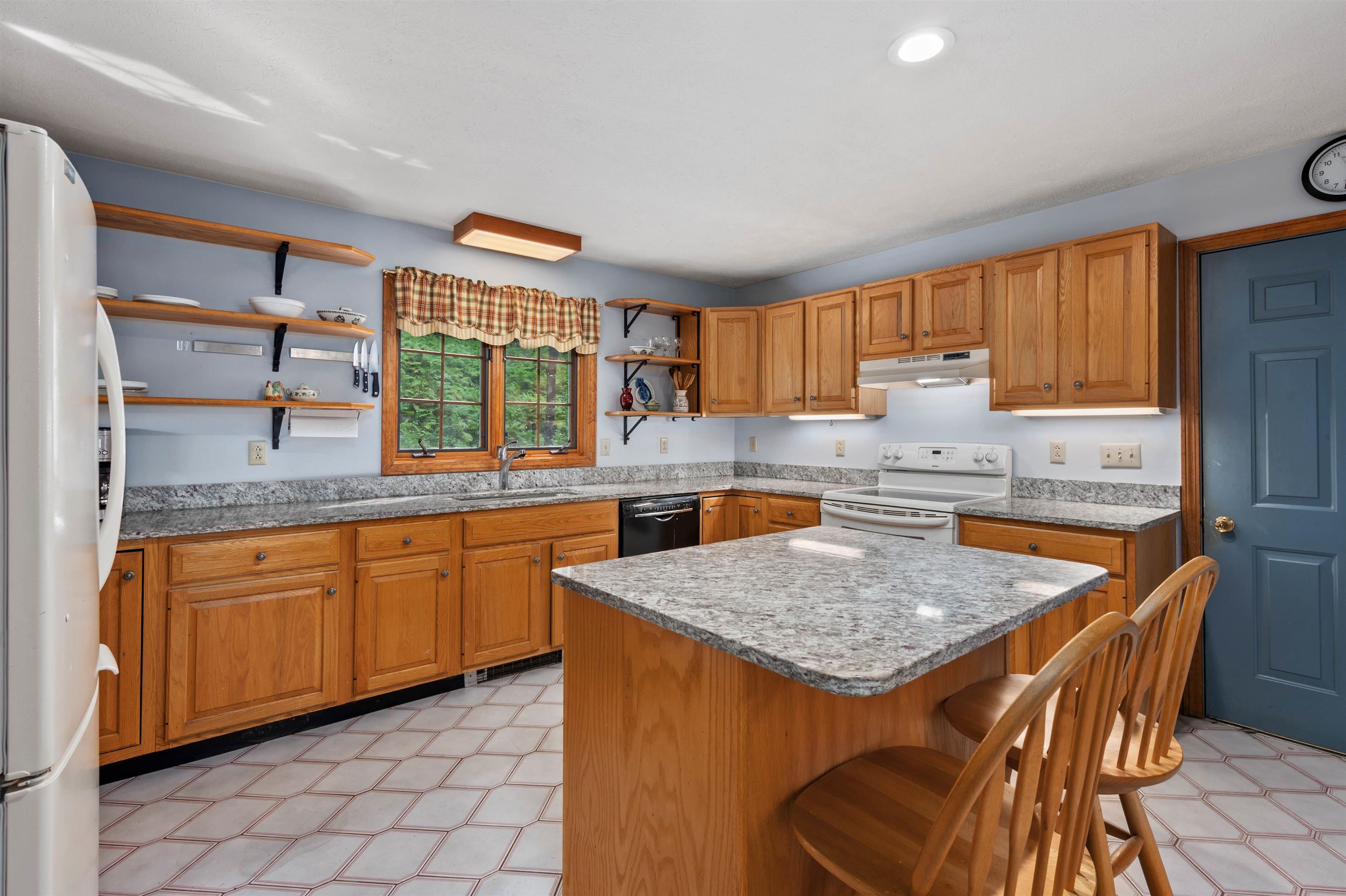 204 Cherry Valley Road Alton, NH 03810 - Photo 35 of 46