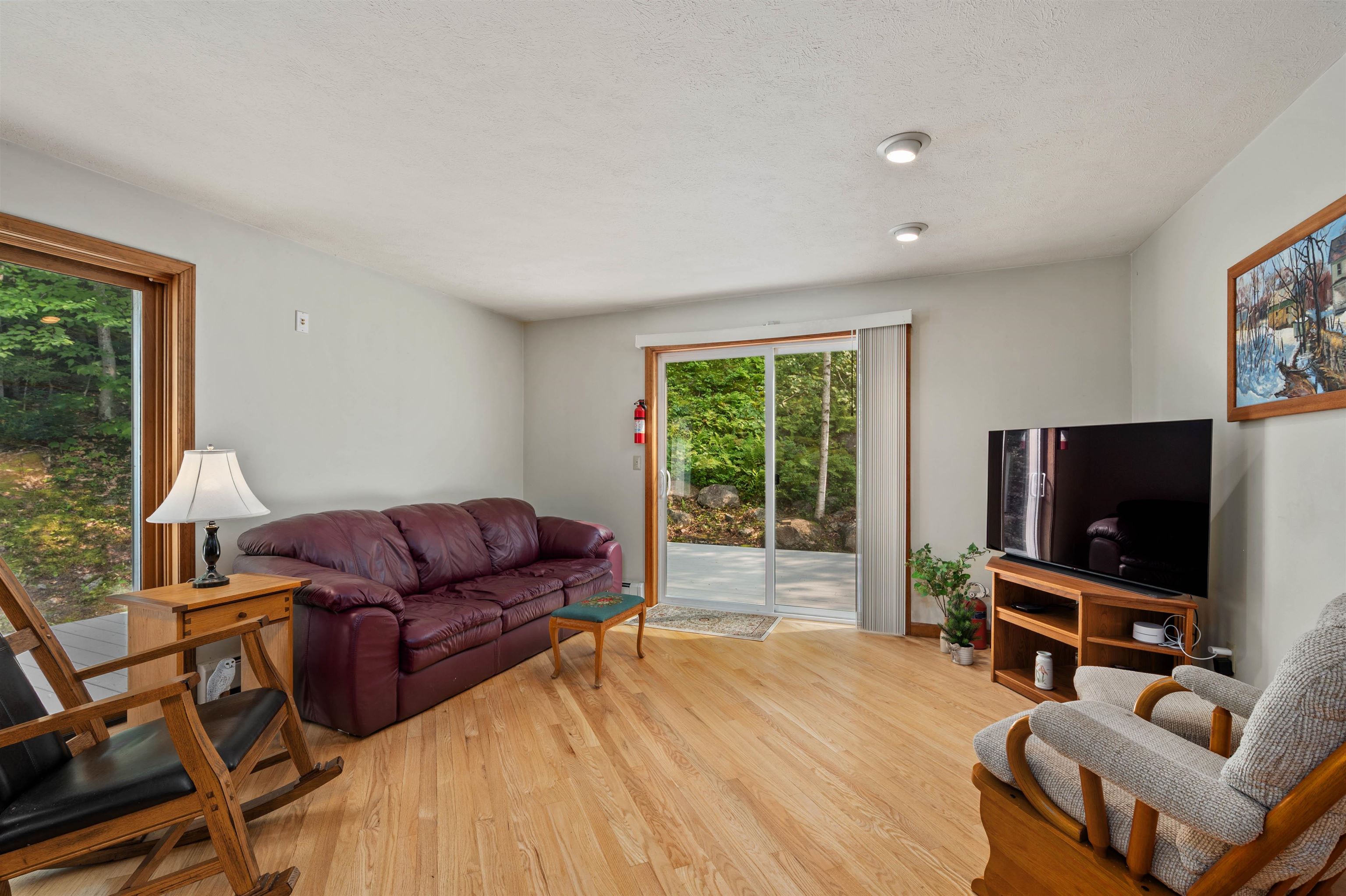 204 Cherry Valley Road Alton, NH 03810 - Photo 5 of 46