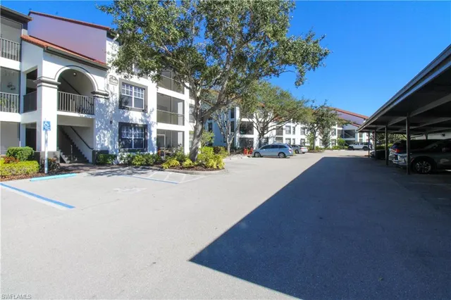 $2,195 | 7960 Preserve Circle, Unit 621, Naples, FL 34119