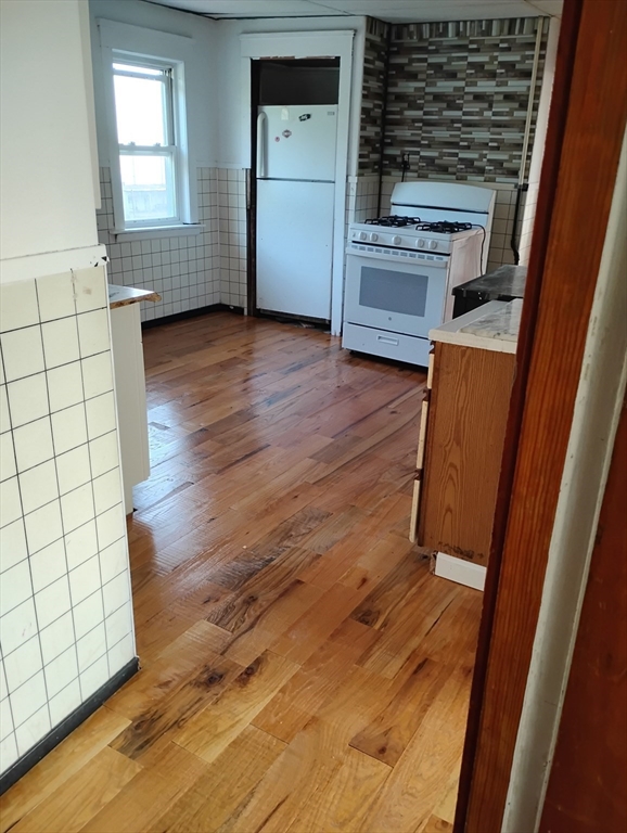 23 Suffolk Street Worcester, MA 01604 - Photo 12 of 19