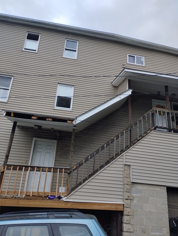 23 Suffolk Street Worcester, MA 01604 - Photo 17 of 19