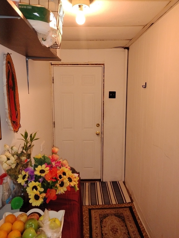 23 Suffolk Street Worcester, MA 01604 - Photo 6 of 19