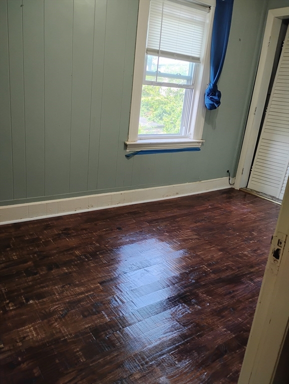 23 Suffolk Street Worcester, MA 01604 - Photo 9 of 19