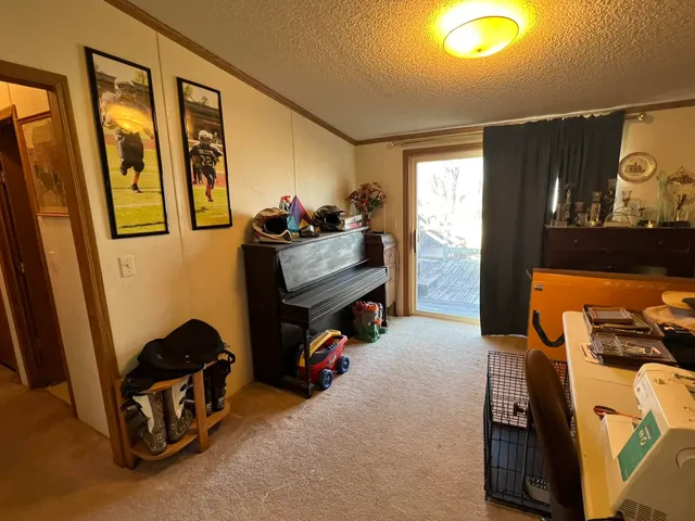 $167,900 | 32957 Byrd Road, Arkansas City, KS 67005