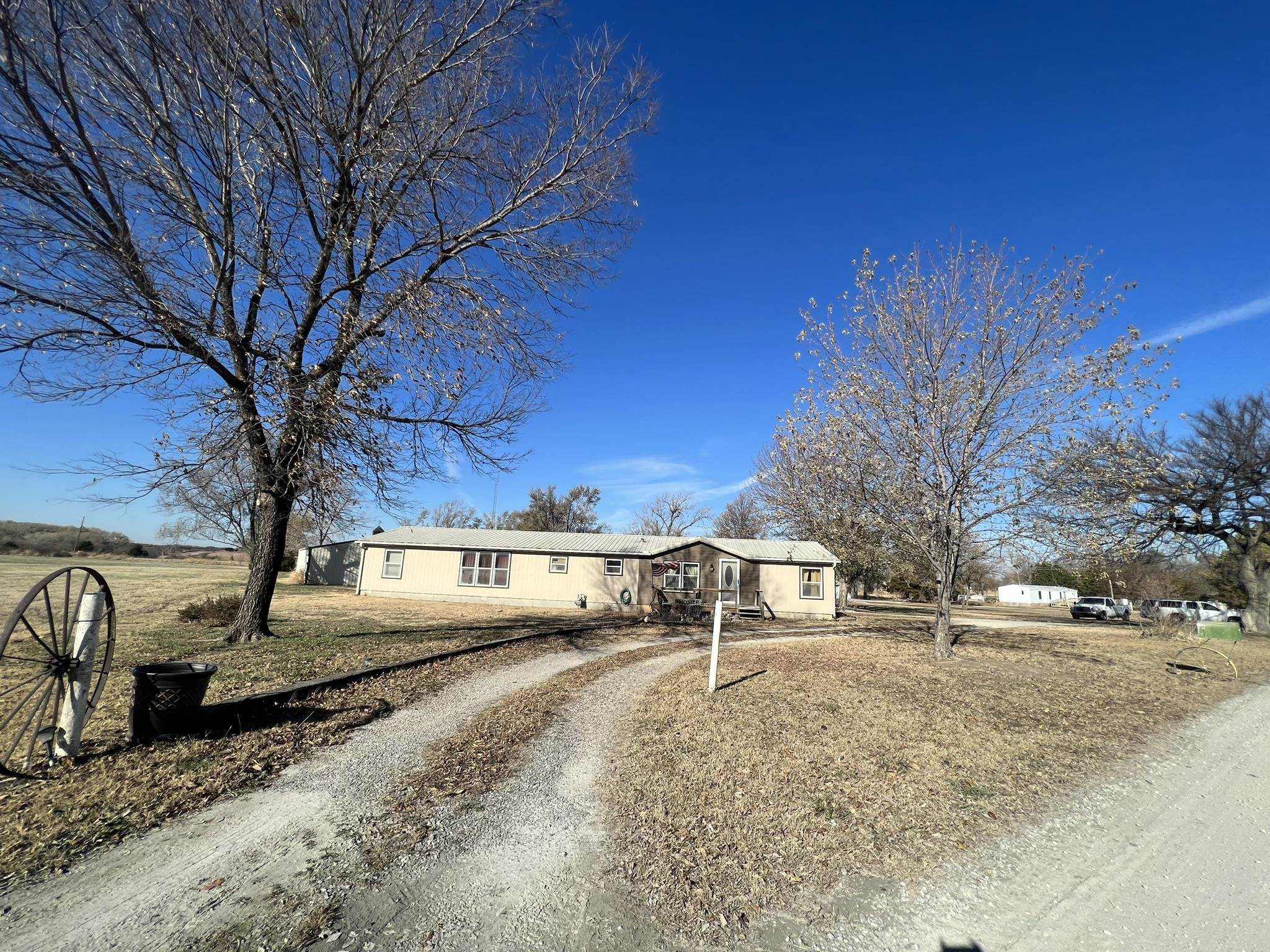 32957 Byrd Road Arkansas City, KS 67005 - Photo 2 of 33