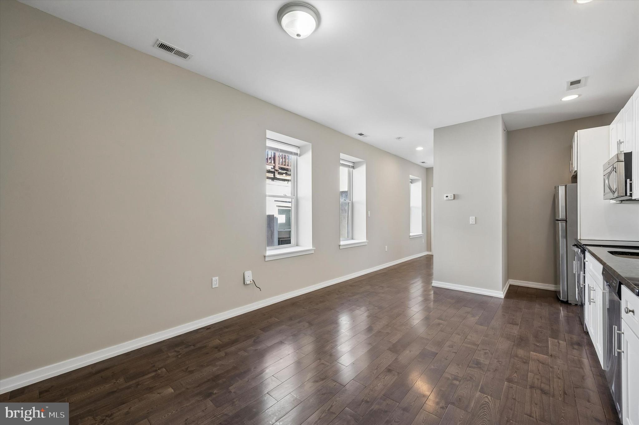 617 South 2nd Street, Unit 3R Philadelphia, PA 19147 - Photo 7 of 19 a view of livingroom with hardwood