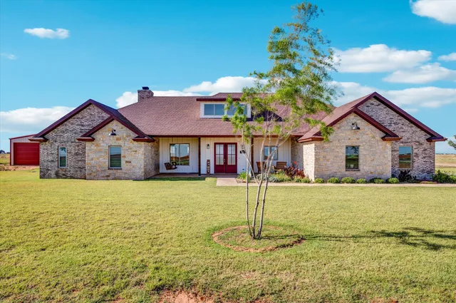 $665,500 | 4196 Mark Street, Ropesville, TX 79358