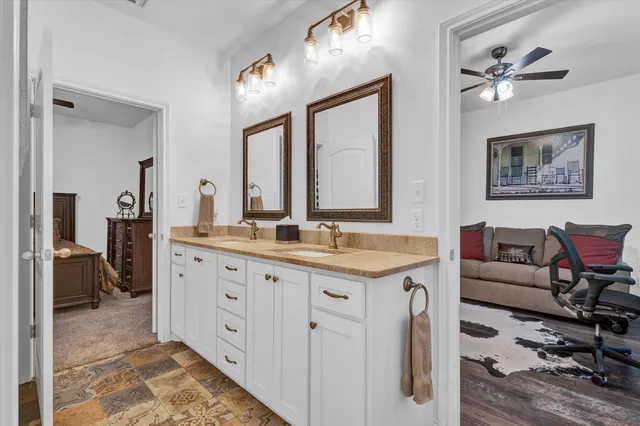 $665,500 | 4196 Mark Street, Ropesville, TX 79358