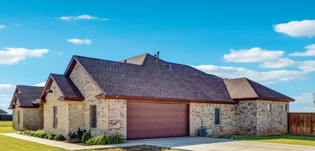 $665,500 | 4196 Mark Street, Ropesville, TX 79358