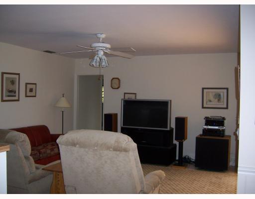 1481 Southwest 21st Street Boca Raton, FL 33486 - Photo 4 of 16 Additional Photo