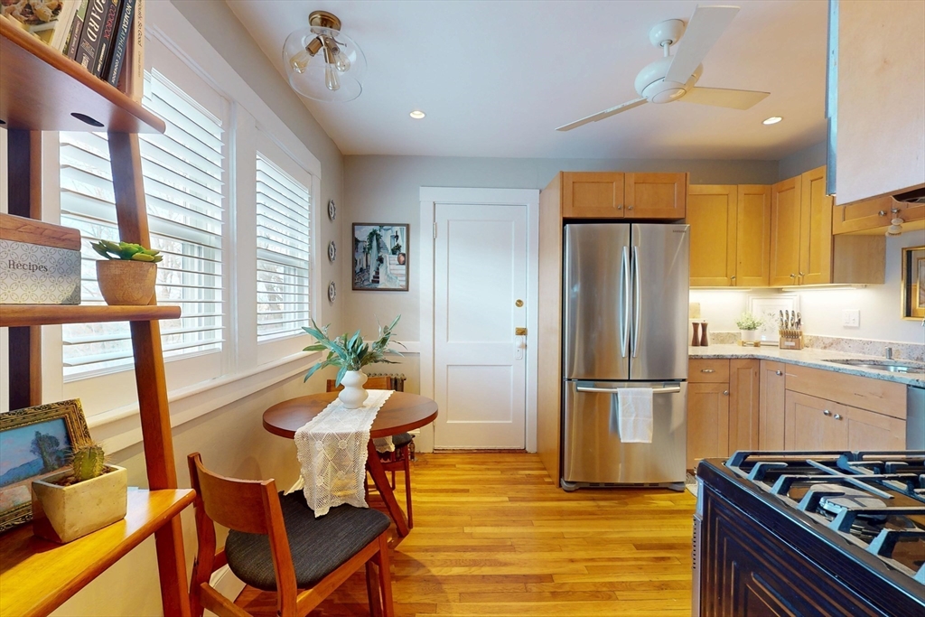 85 Bradford Road, Unit 85 Watertown, MA 02472 - Photo 16 of 39