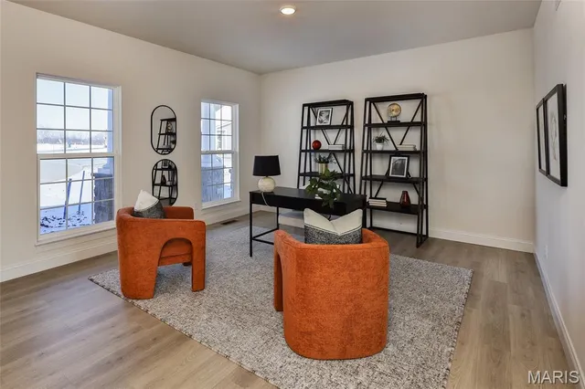 $748,849 | 125 Sterling Dr Lake Street, Lake St. Louis, MO 63367