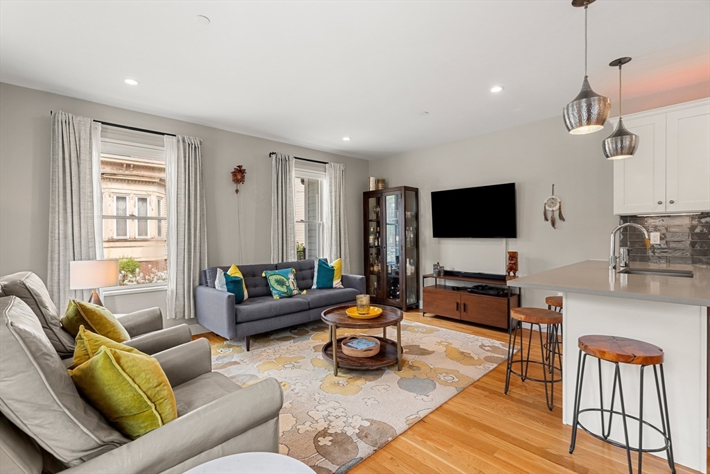 178 Thornton Street, Unit 1 Boston, MA 02119 - Photo 7 of 23