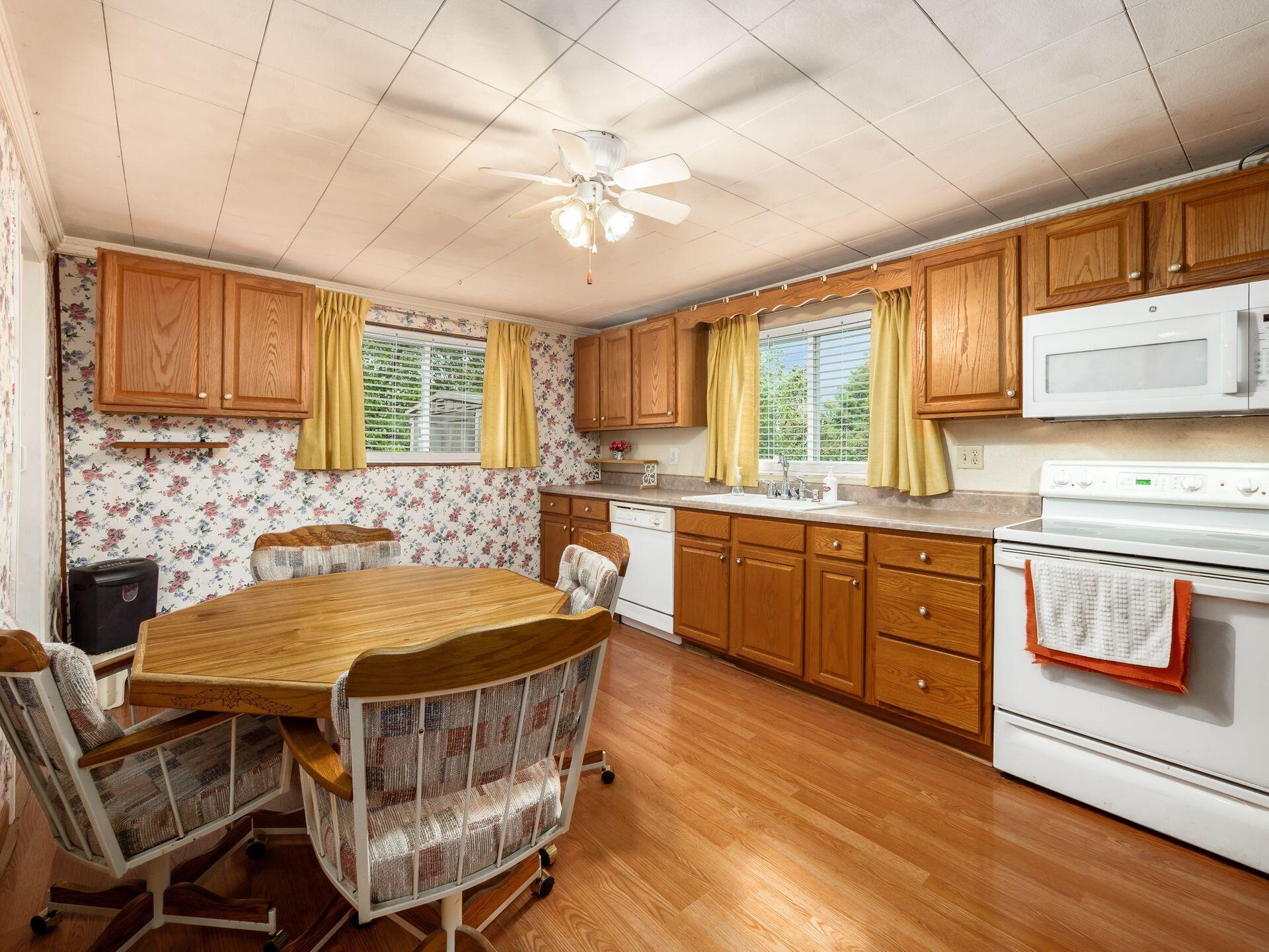 3365 Lewis Road Columbus, OH 43207 - Photo 13 of 33 Gallery Image 13