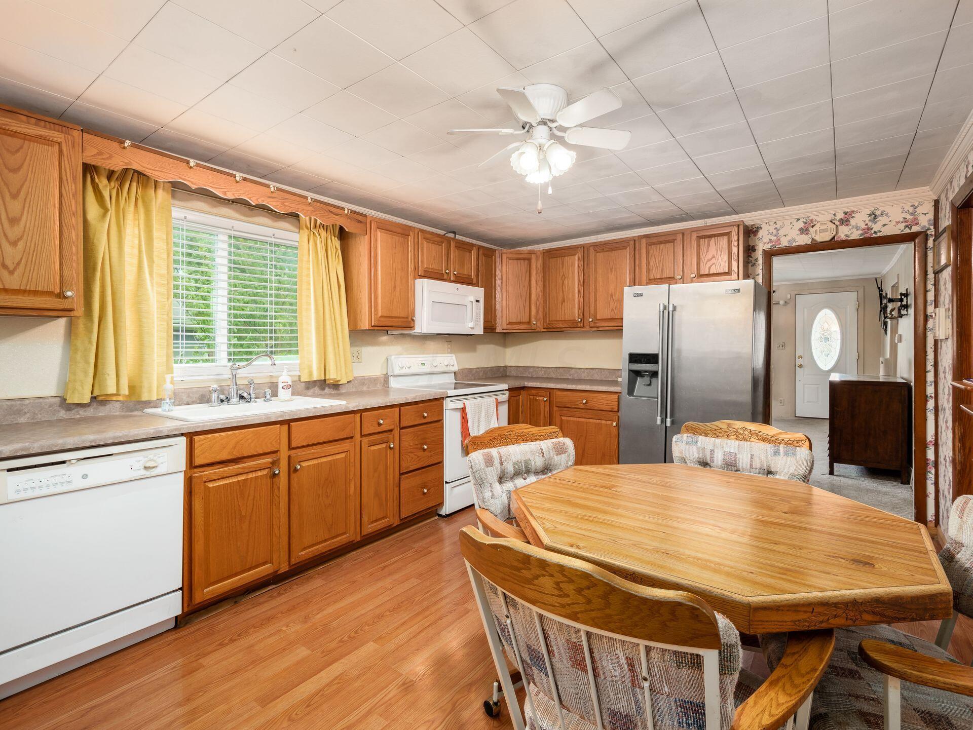 3365 Lewis Road Columbus, OH 43207 - Photo 17 of 33 Gallery Image 17
