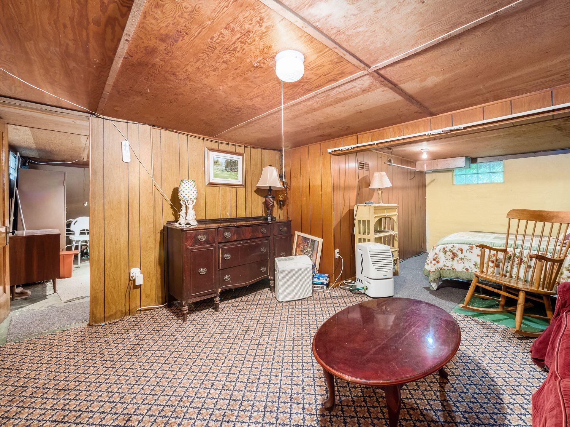 3365 Lewis Road Columbus, OH 43207 - Photo 23 of 33 Gallery Image 23
