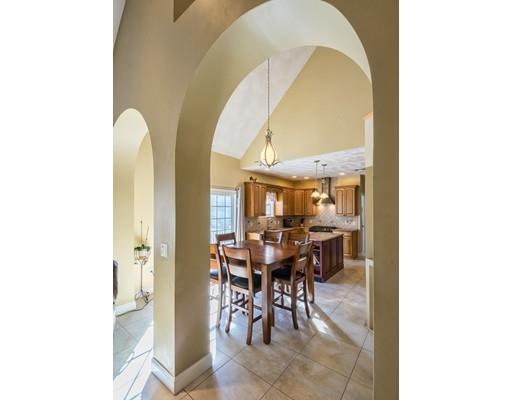 236 Judge Road Lynn, MA 01904 - Photo 7 of 28 Gallery Image 7