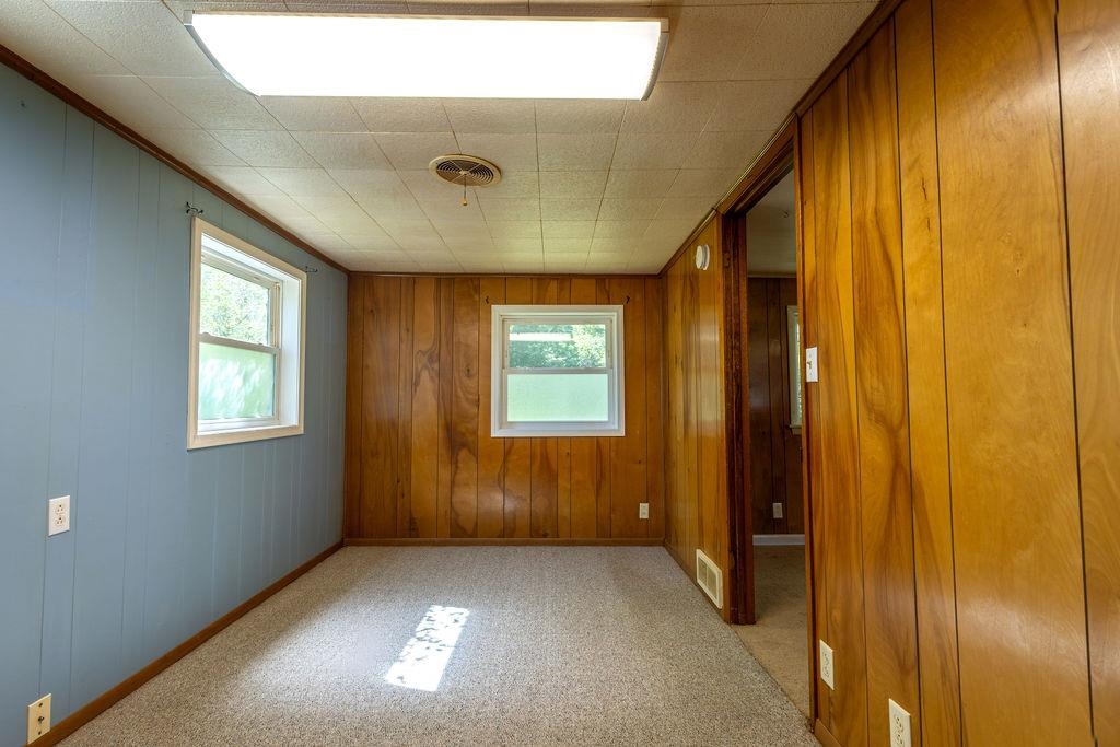 2160 South Afton Road Beloit, WI 53511 - Photo 9 of 20