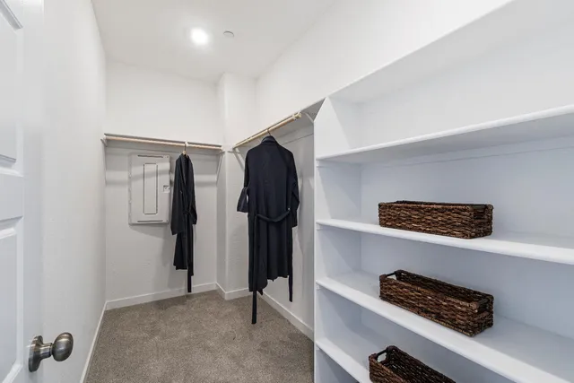 a view of walk in closet