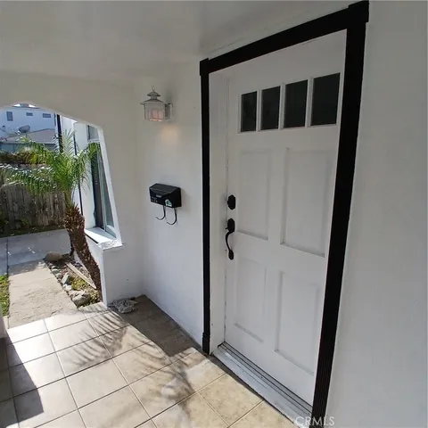 $3,500 | 5715 Case Avenue, North Hollywood, CA 91601