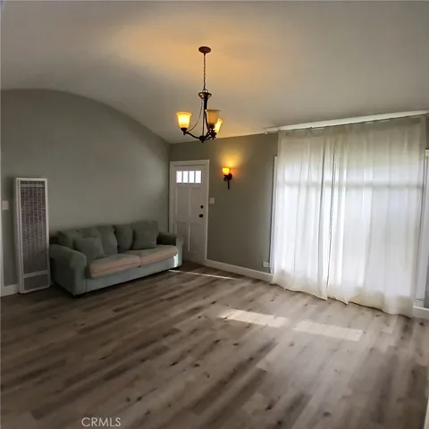 $3,500 | 5715 Case Avenue, North Hollywood, CA 91601