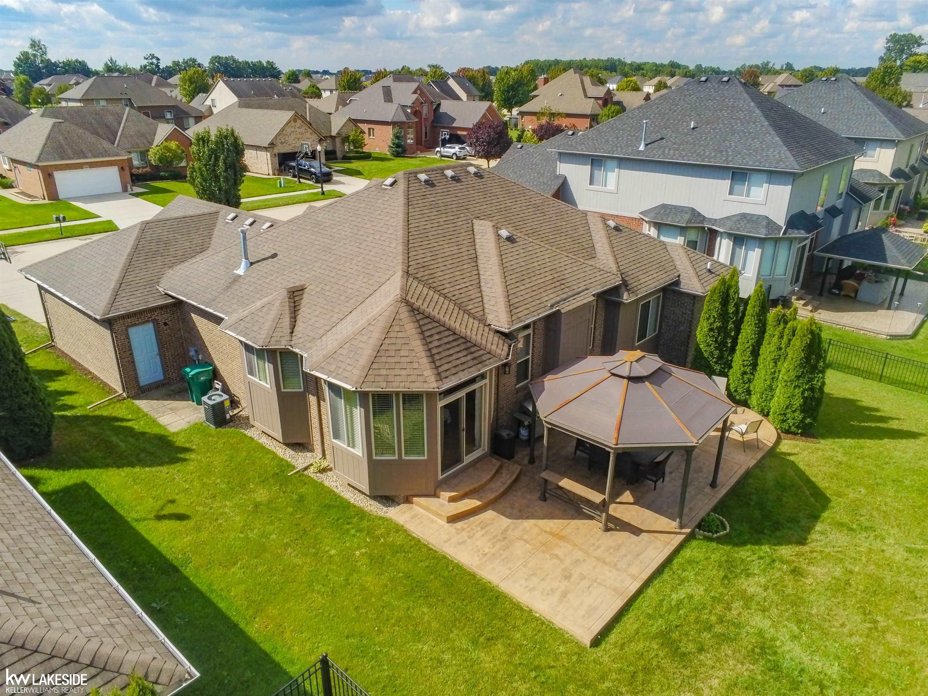 16455 Moore Park Road Macomb, MI 48044 - Photo 43 of 50 50122221-48.JPG