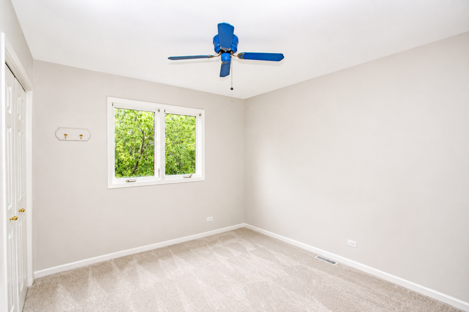 220 Fairway Road Lake Zurich, IL 60047 - Photo 37 of 44 Gallery Image 37