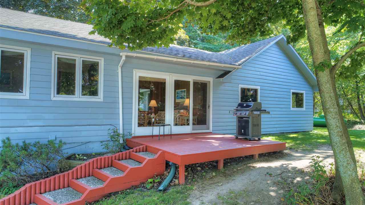 2014 Phelps Road Traverse City, MI 49686 - Photo 36 of 69 1852885-35.JPG