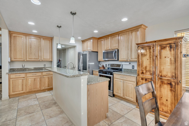 618 South 1350th East Tooele, UT 84074 - Photo 13 of 40