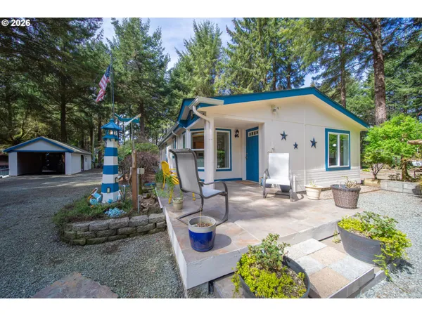 $465,000 | 62196 Crown Point Road, Coos Bay, OR 97420