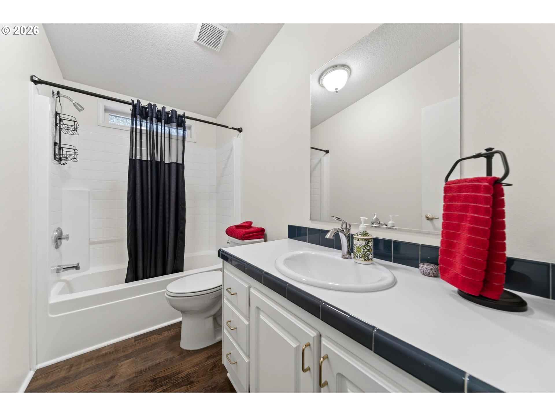 62196 Crown Point Road Coos Bay, OR 97420 - Photo 37 of 46 Bathroom