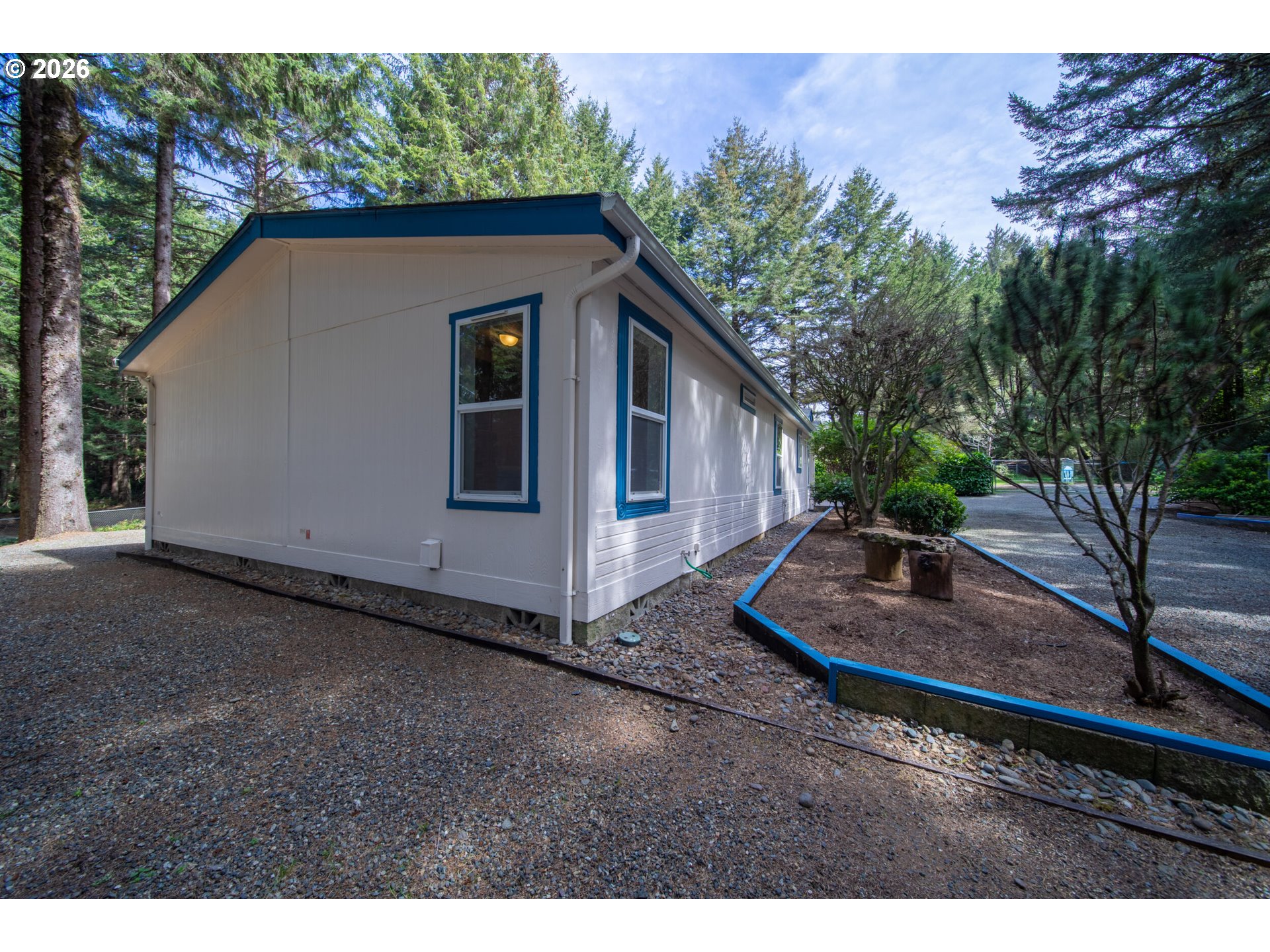 62196 Crown Point Road Coos Bay, OR 97420 - Photo 4 of 46