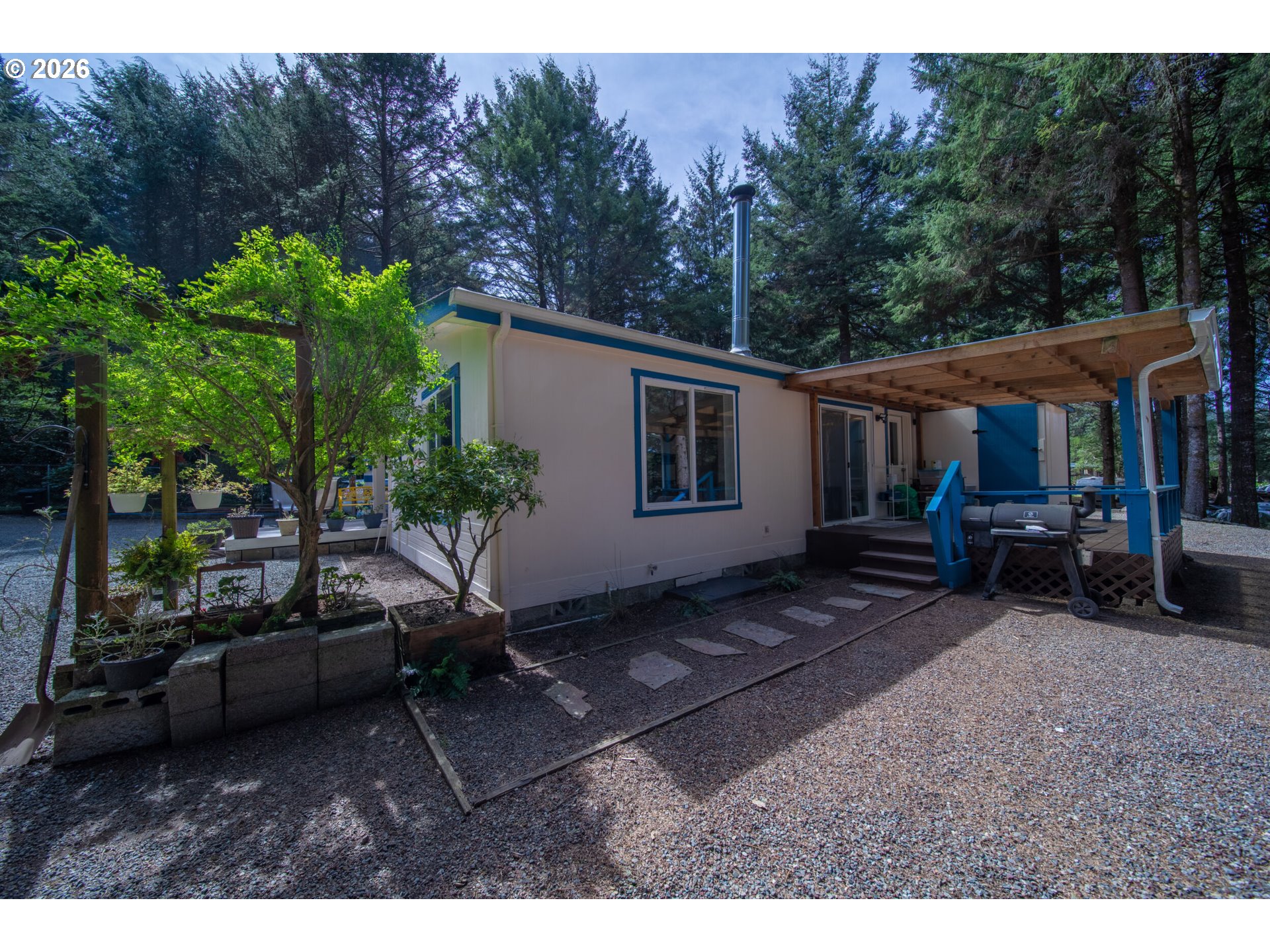 62196 Crown Point Road Coos Bay, OR 97420 - Photo 8 of 46