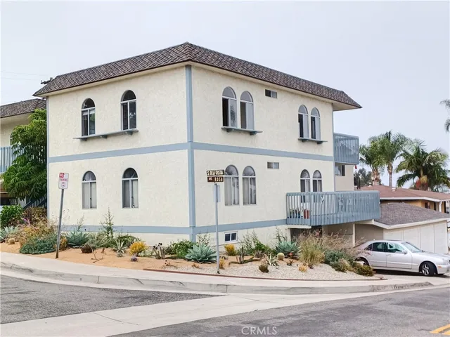 $3,700 | 402 South Ola Vista, Unit B, San Clemente, CA 92672