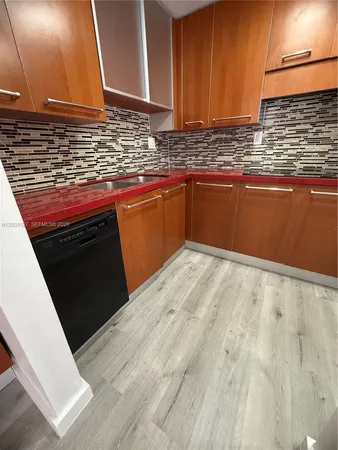 $3,150 | 20200 West Country Club Drive, Unit PH14, Aventura, FL 33180
