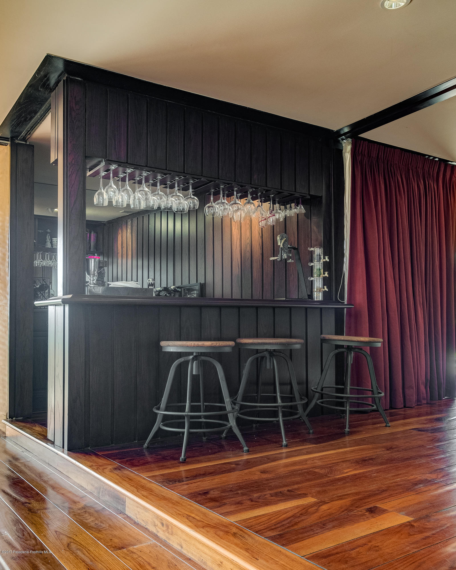 320 Patrician Way Pasadena, CA 91105 - Photo 18 of 69 egpimaging_320Patrician_019_MLS