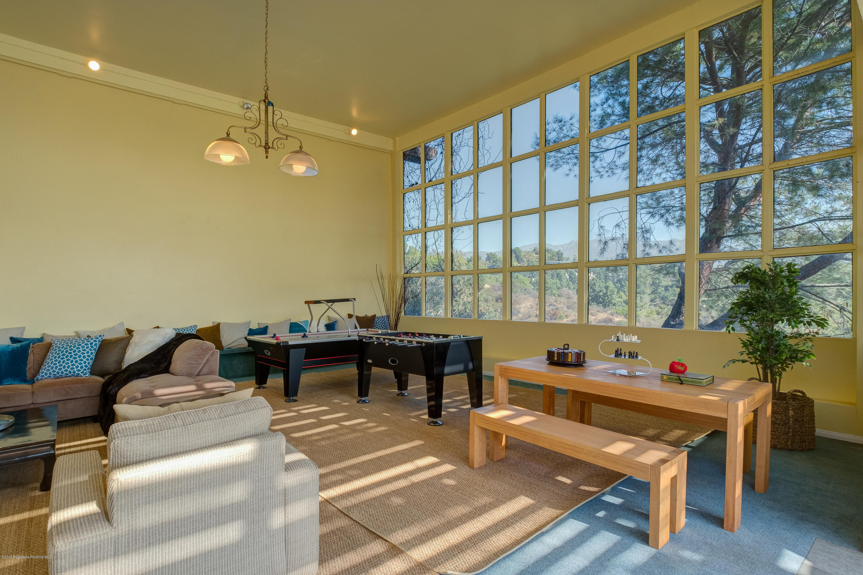 320 Patrician Way Pasadena, CA 91105 - Photo 54 of 69 a living room with furniture and a large window
