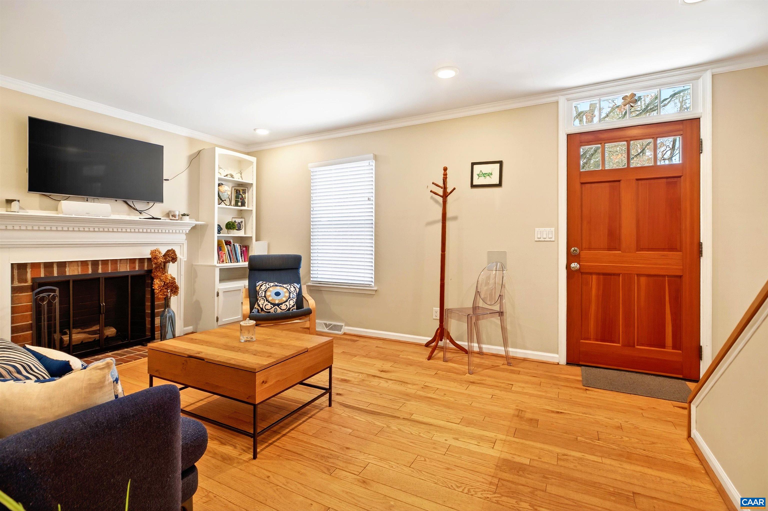 102 State Place Charlottesville, VA 22902 - Photo 4 of 44