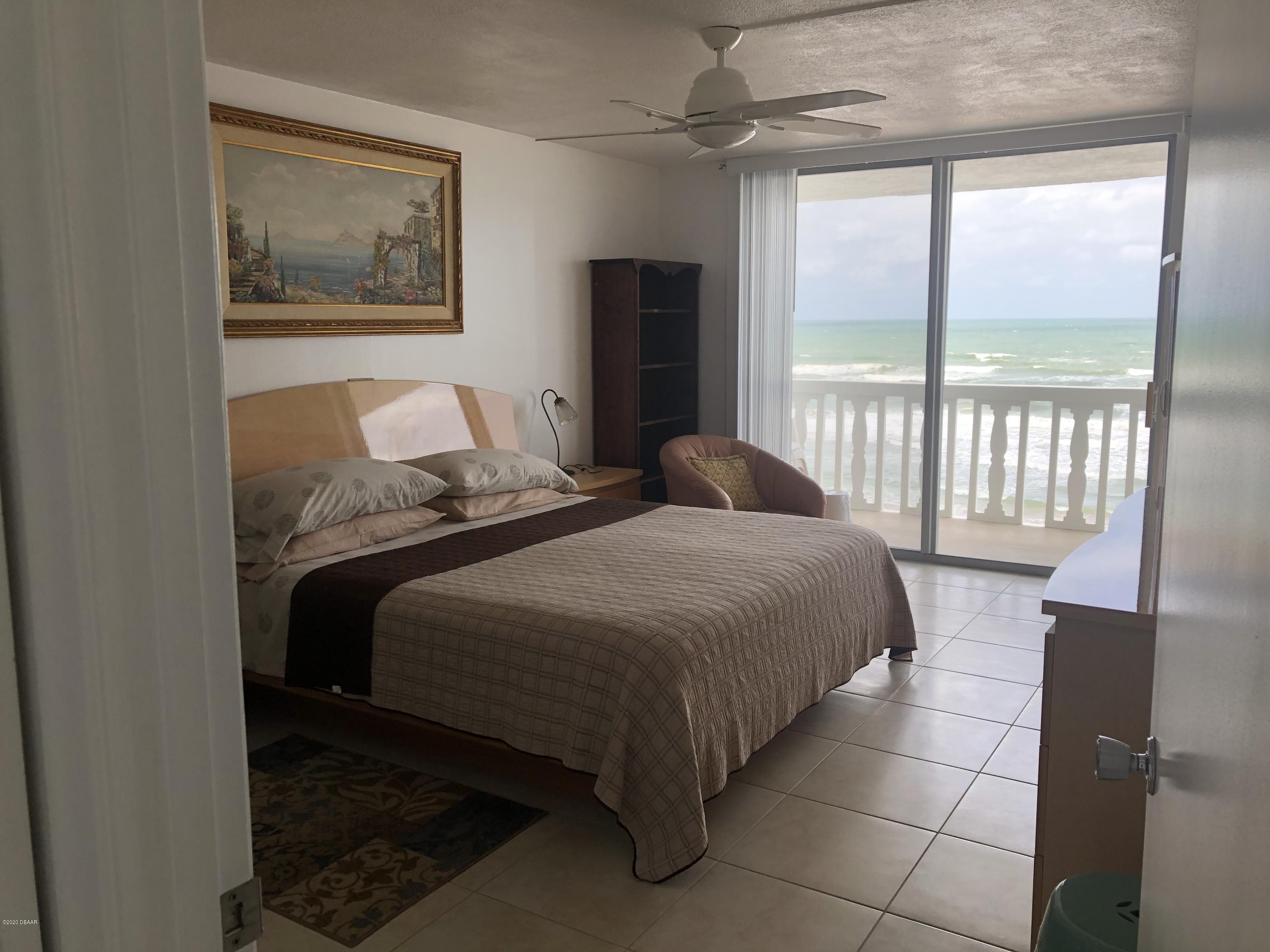 1575 Ocean Shore Boulevard, Unit 402 Ormond Beach, FL 32176 - Photo 10 of 21 Master bedroom