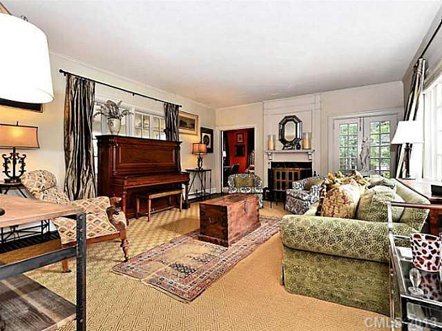 718 Queens Road Charlotte, NC 28207 - Photo 3 of 16 Gallery Image 3