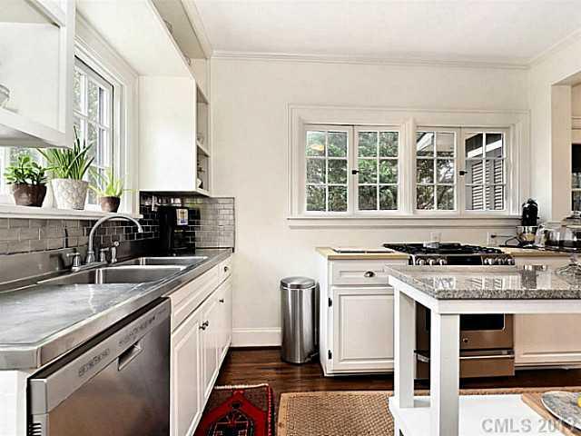 718 Queens Road Charlotte, NC 28207 - Photo 6 of 16 Gallery Image 6