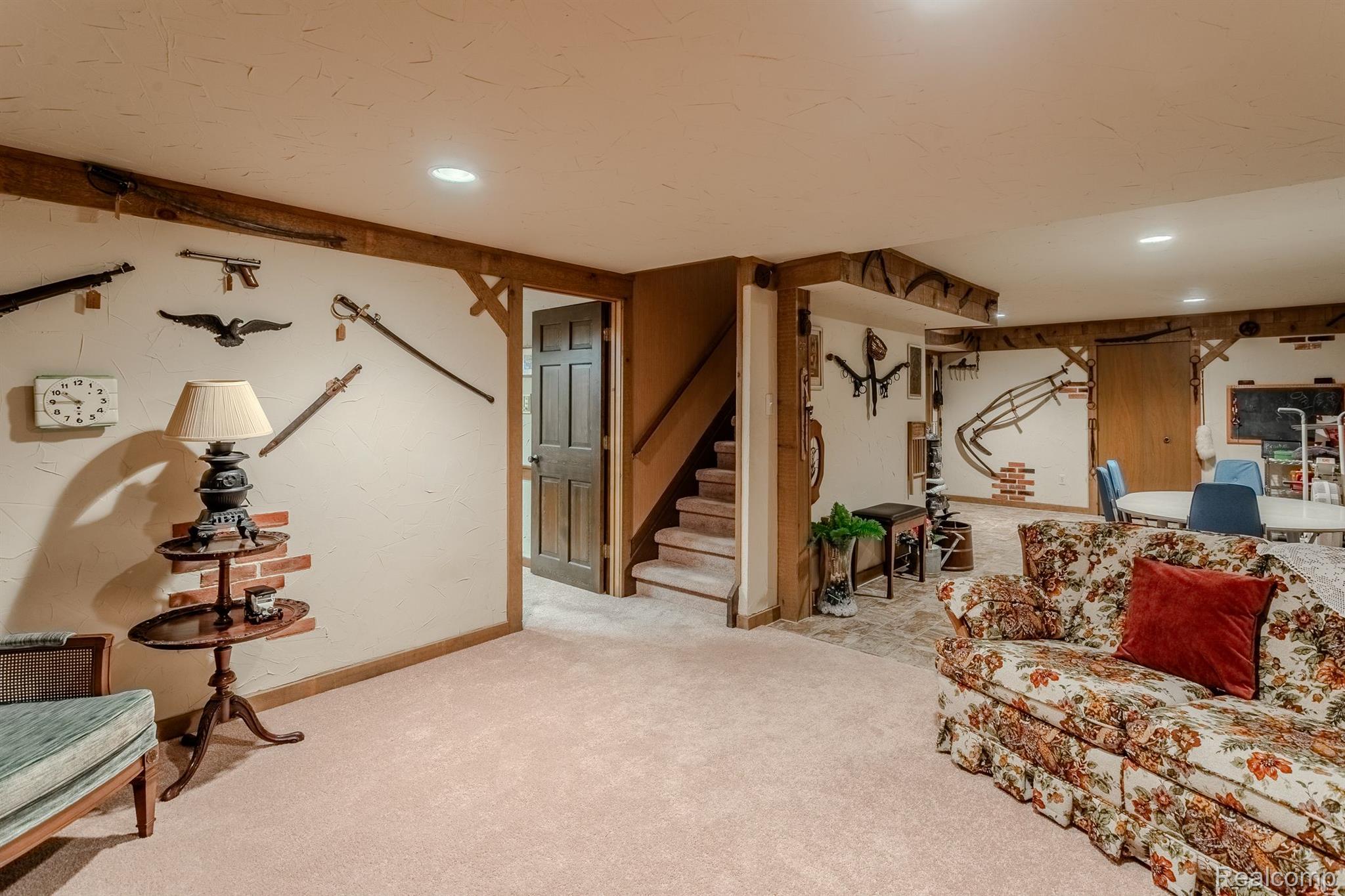 8677 Knox Road Clarkston, MI 48348 - Photo 43 of 59 Gallery Image 43