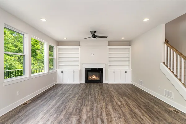 $613,900 | 69 Chase Meadow Trail, Mendon, NY 14472