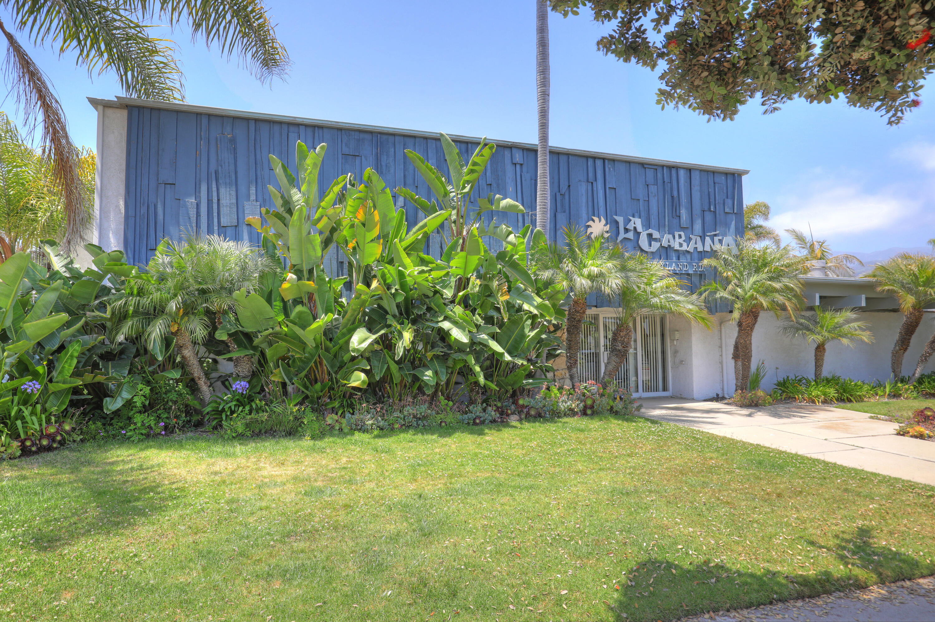4880 Sandyland Road, Unit 38 Carpinteria, CA 93013 - Photo 18 of 25 La Cabana!